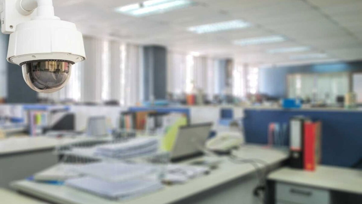 دوربین مدار بسته در دفتر کار و پنج دلیل قانع کننده
