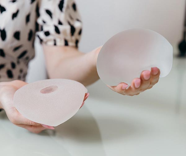 عوارض جراحی پروتز سینه