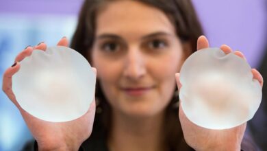 عوارض پروتز سینه و راهکارهای جلوگیری از آن